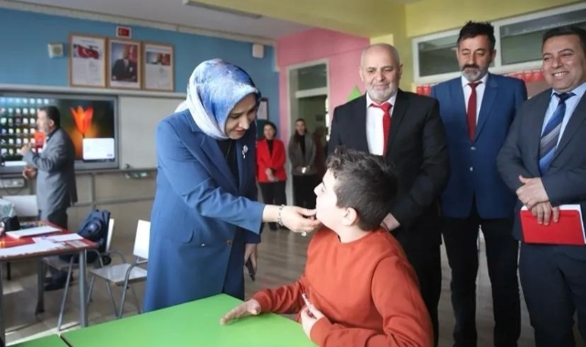 Milli Eğitim Müdürü Özbek’ten özel çocuklara özel ilgi