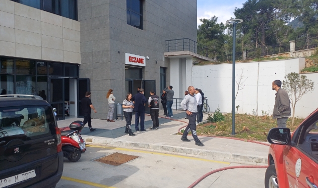Muğla'da hastanede elektrik kabloları yandı! Hastalar tahliye edildi