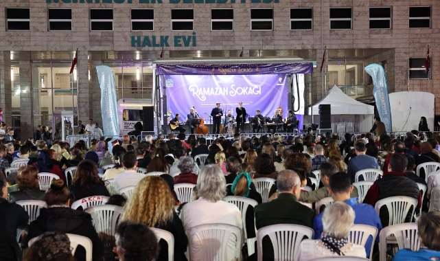 Nilüfer Ramazan Sokağı'nda İncesaz'dan muhteşem konser
