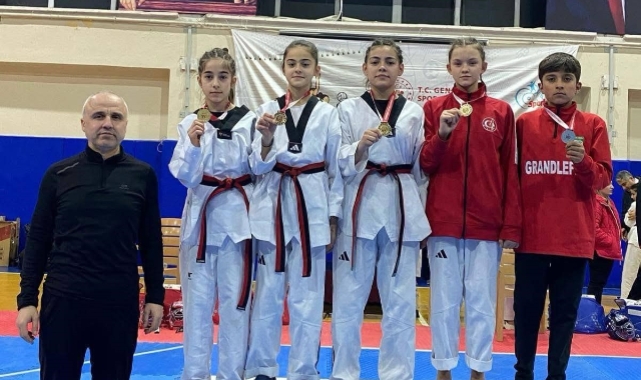 Osmaneli sporcuları 11 madalyanın sahibi oldu