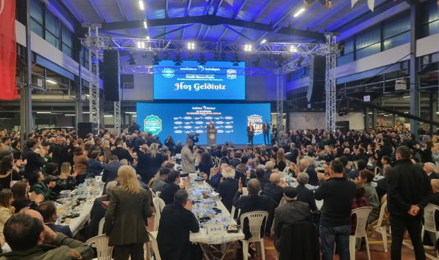 Özgür Özel Beylikdüzü’nde iftar programına katıldı