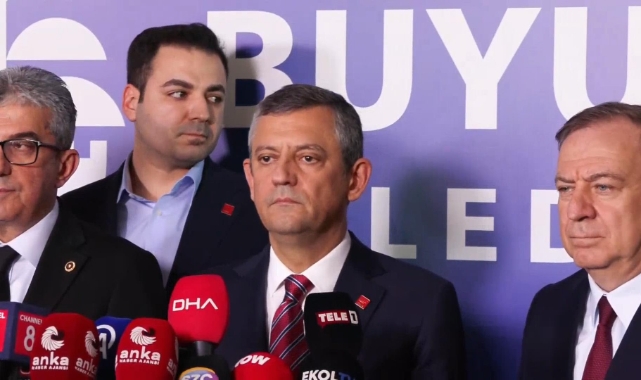 Özgür Özel Saraçhane'de konuştu!
