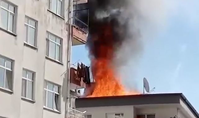Rize’de çatı yangını!