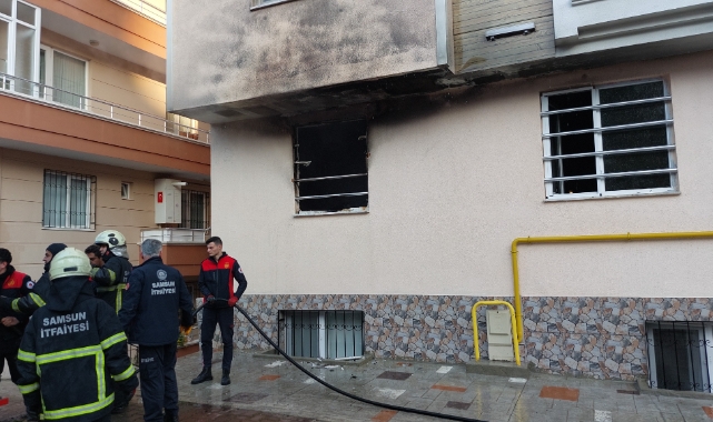 Samsun'da çakmakla oynayan çocuk evi yaktı