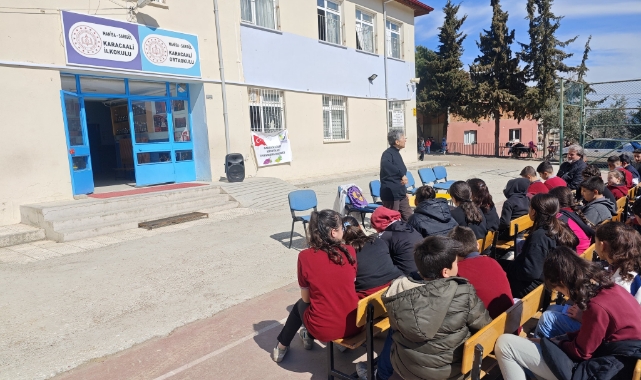 Sarıgöl’de yazar ve öğrenci buluşmaları devam ediyor