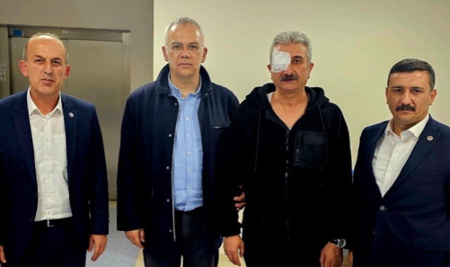 Selçuk Türkoğlu'ndan eylemde yaralanan Yeşiltaş'a hastanede ziyaret!