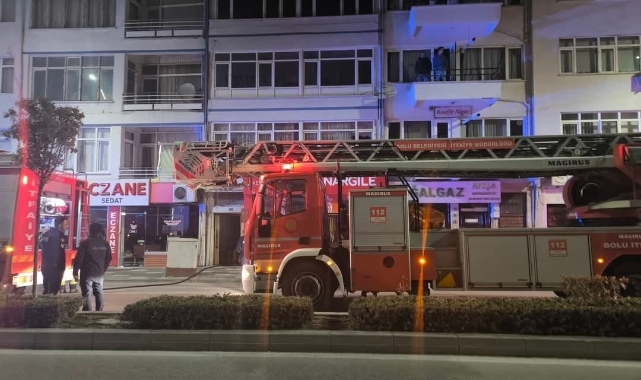 Sobadan çıkan yangın evin içini küle çevirdi