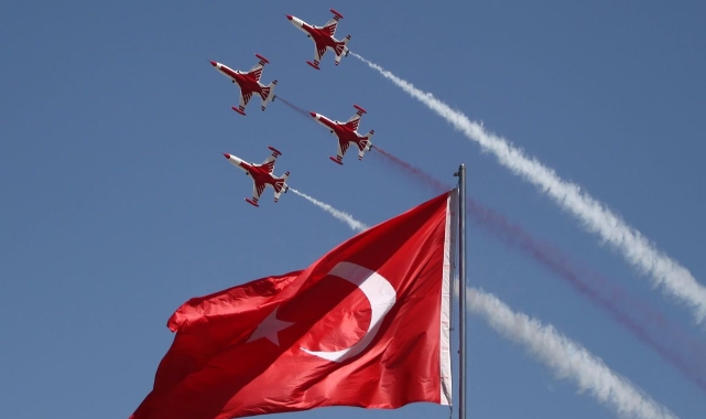 SOLOTÜRK 18 Mart uçuşları saat kaçta yapılacak?