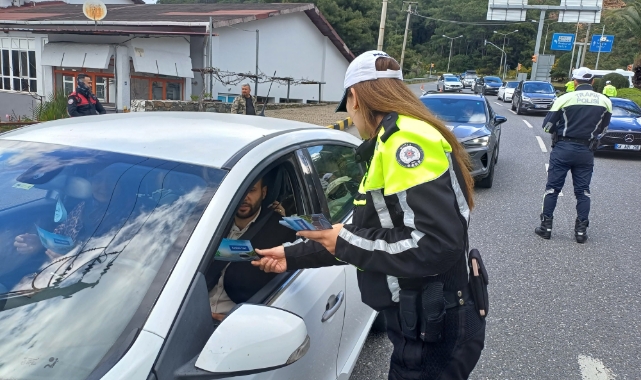 Sürücüler hem denetlendi hem bilgilendirildi