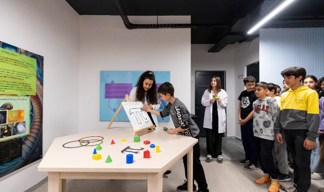 Tarsus Aratos Matematik Evi'nde 'Dünya Pi Günü' etkinliği düzenlendi