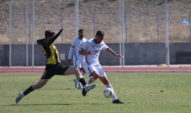 TFF 3. Lig: 1922 Konyaspor: 0 - Bayburt Özel İdarespor: 0