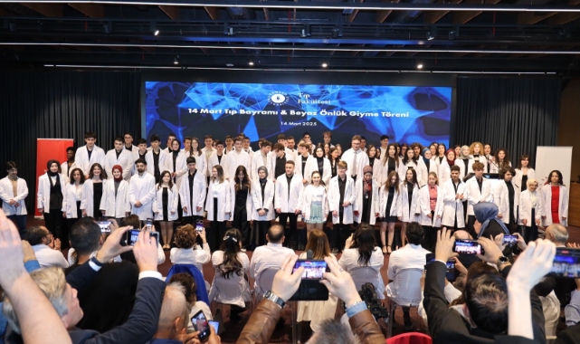 Tıp öğrencilerinin 'beyaz önlük' heyecanı