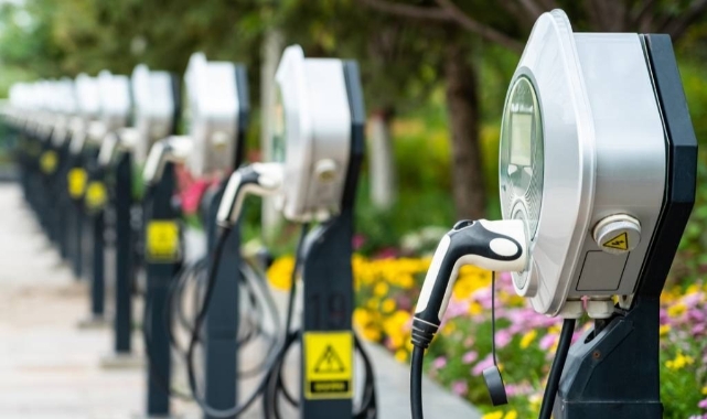 Trabzon'dan elektrikli araçlar için altyapı ve şarj istasyonu atağı
