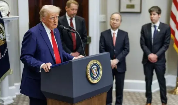 Trump Husiler ve İran'ı hedef aldı