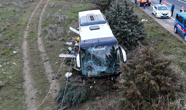 Tur otobüsü yoldan çıkmıştı! Yaralı sayısı yükseldi