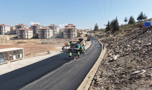 Türkoğlu’nda yollar yenileniyor