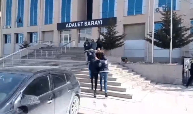 Van'da 3 organizatör tutuklandı