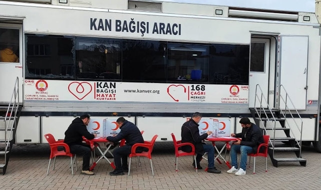 Vatandaşlardan kan bağışı kampanyasına yoğun ilgi