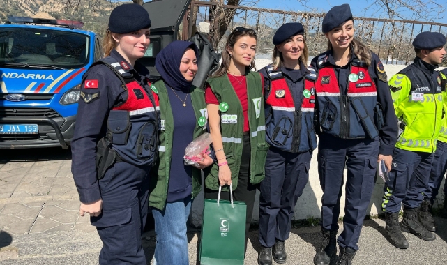 Yeşilay Derneği Aydın Şubesi’nden farkındalık etkinliği