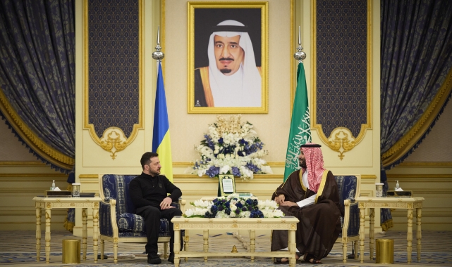 Zelenskiy Suudi Arabistan Veliaht Prensi ile görüştü