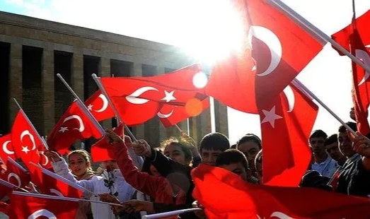 23 Nisan okullar tatil mi, resmi tatil mi?