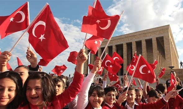 23 Nisan resmi tatil mi? Okullar, bankalar ve kargo firmaları kapalı mı?