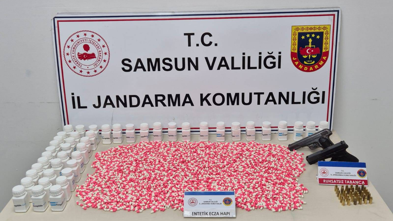 Jandarmadan uyuşturucu operasyonu: 2 gözaltı