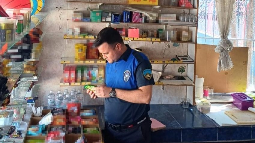 Turgutlu Zabıtasından okul kantinlerine denetim