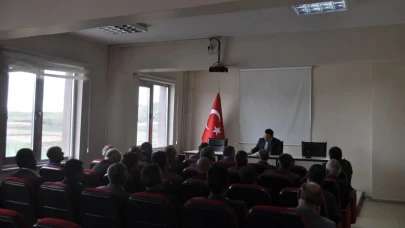 Kaymakam Demirtaş, muhtarlarla buluştu