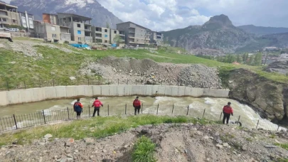 Hakkari'de 21 gündür kayıp olan kadını arama çalışmaları sürüyor