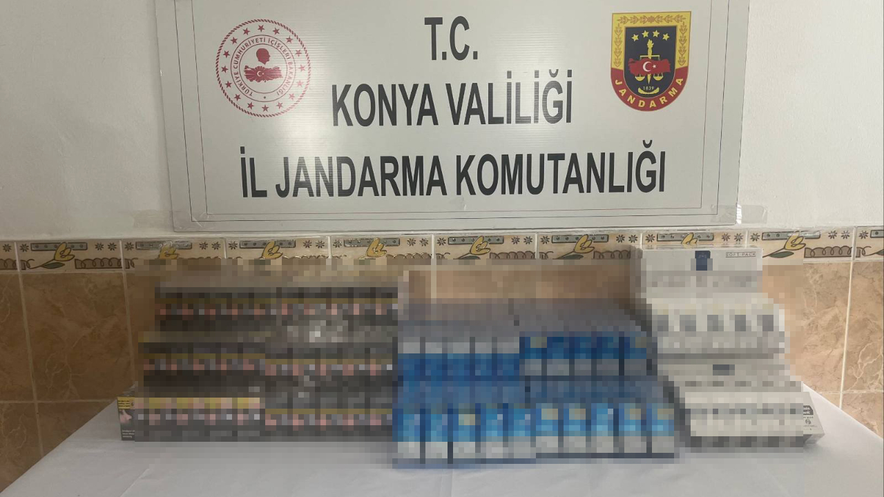 Konya'da jandarmadan operasyon! Bin 50 adet gümrük kaçağı sigara yakalandı