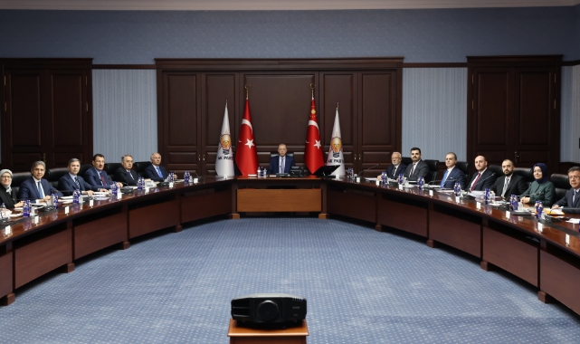 AK Parti'de MYK toplandı