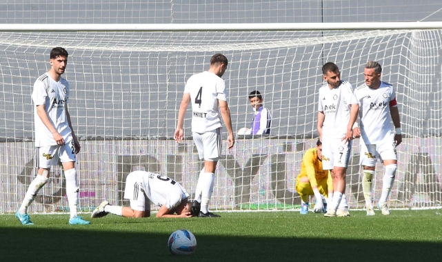 Altay uçurumun eşiğinde