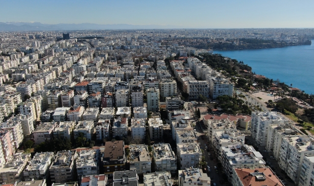 Antalya'da martta yabancılara 496 konut satışı gerçekleşti
