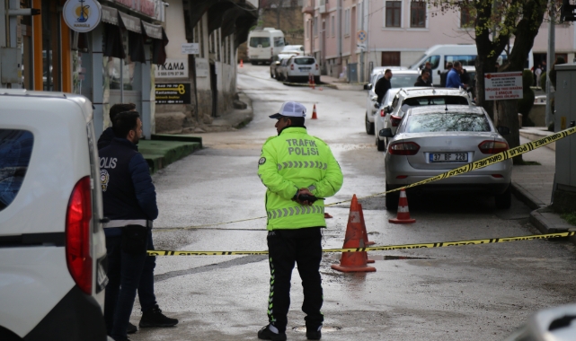 Apartmanda bulunan el bombası polisi alarma geçirdi!