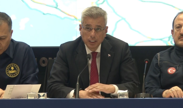 Bakan Memişoğlu: "Tüm hastanelerimizde hizmetlerimiz kesintisiz sürüyor"