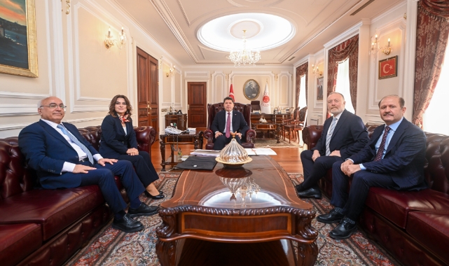 Bakan Tunç DEM Parti heyetiyle bir araya geldi