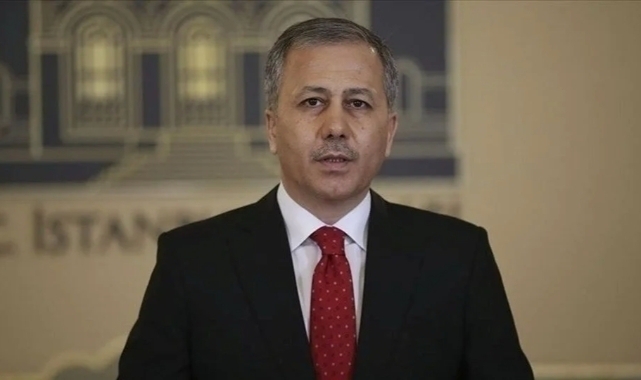 Bakan Yerlikaya duyurdu! 433 düzensiz göçmen ve 42 organizatör yakalandı