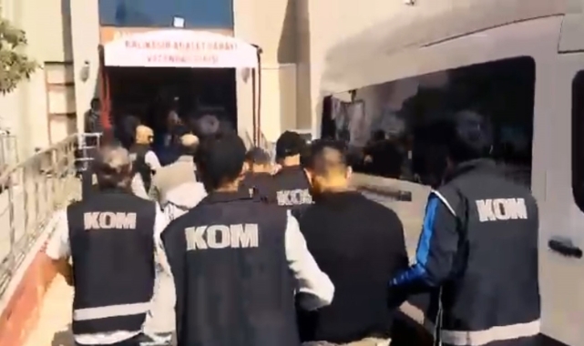 Balıkesir’de sahte para operasyonu! 10 tutuklama