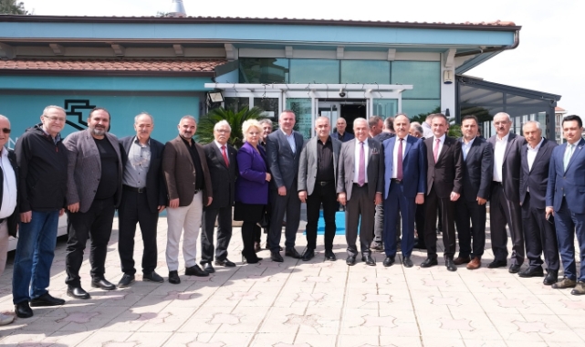 Başkan Özdemir Bursa’da yaşayan Karadenizlilerle bir araya geldi