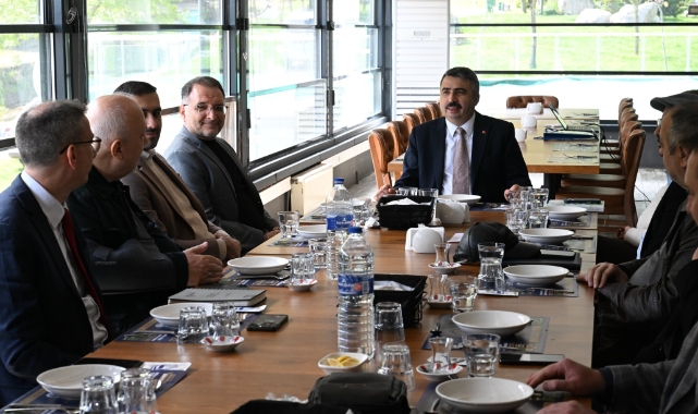 Başkan Yılmaz turizm profesyonelleriyle bir araya geldi