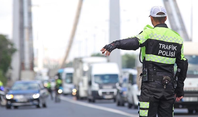 Bayram tatilinde 17 bin sürücüye işlem yapıldı