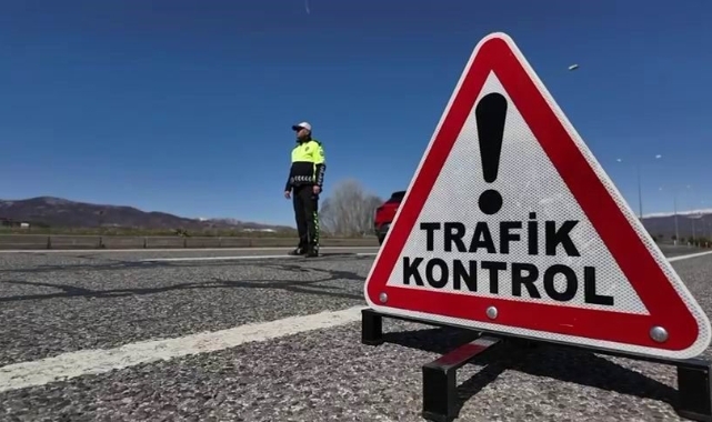 Bayram tatilinin ilk 5 gününde trafik kazalarında 47 kişi öldü