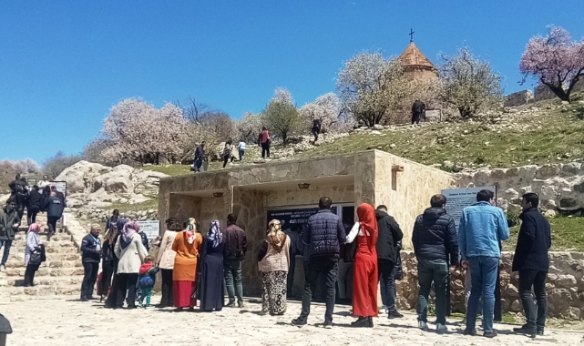 Bayramda müze ve ören yerlerine ziyaretçi akını