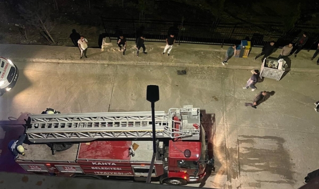Binada çıkan yangın paniğe neden oldu