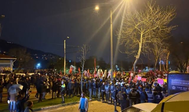 Bursa Anne-Baba Dayanışma Ağı’ndan tutuklu gençler için çağrı
