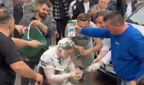 Bursa'da damada işkence gibi şaka!