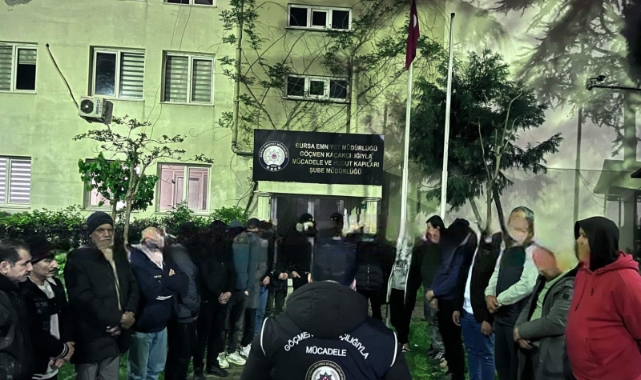 Bursa'da göçmen kaçakçılığı operasyonu!