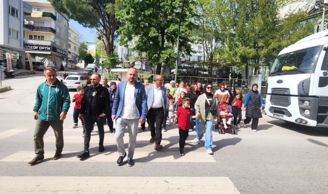 Bursa'da güvenlik önlemlerinin yetersiz olduğu yol mahalleliyi çileden çıkardı