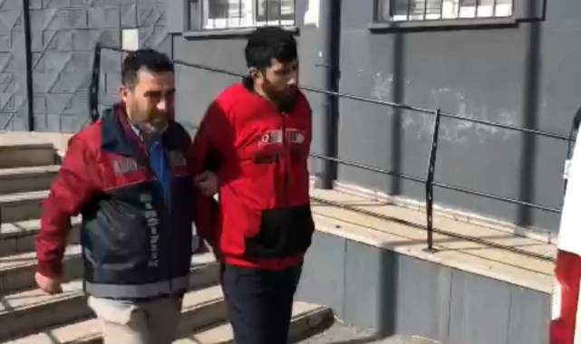Bursa'da okuldan Atatürk büstünü çalan hırsız tutuklandı